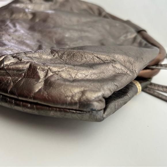 Bags by Pinky Vintage Metallic Leather Crossbody Bag - Picture 11 of 15